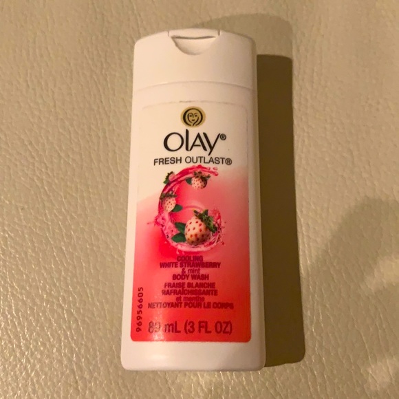 Oil of Olay fresh outlast body wash - Picture 1 of 3